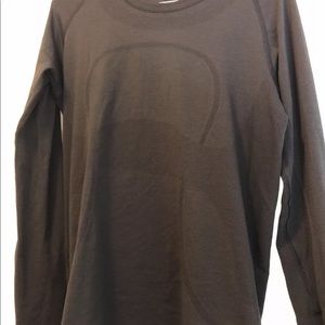 Lululemon 12 swiftly black